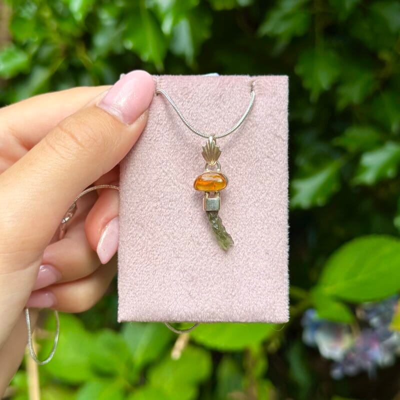 * rare! * MOLDAVITE & Copal Necklace