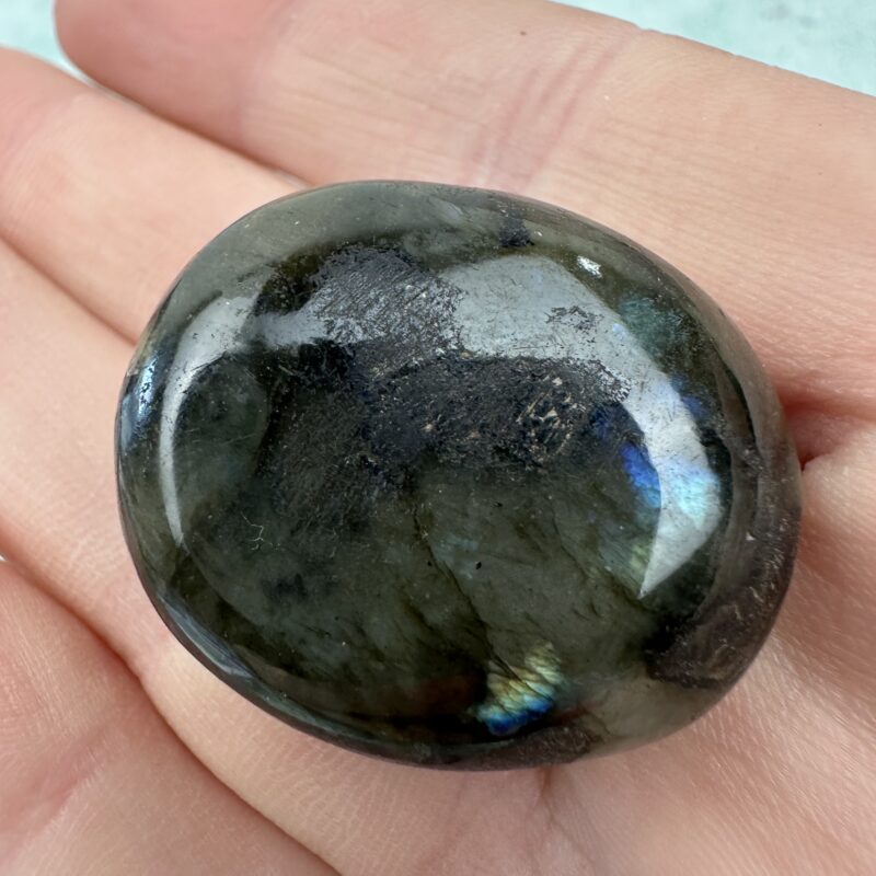 Labradorite Palmstone 1