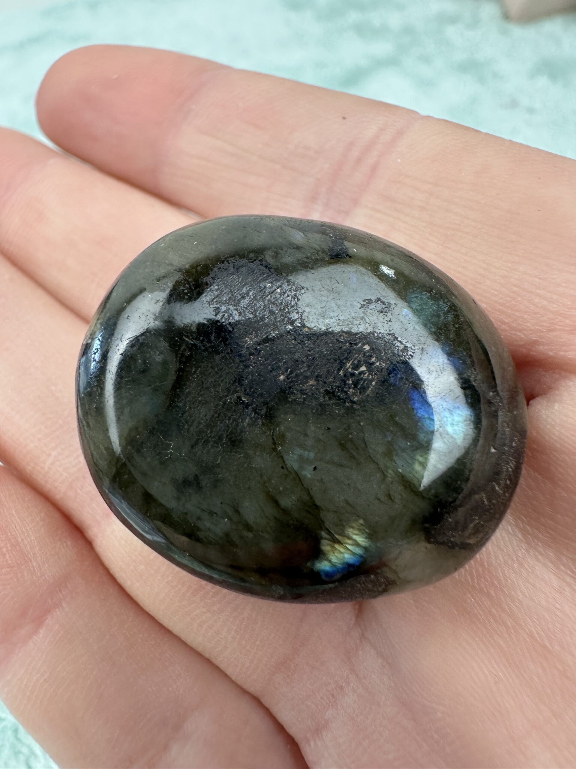 Labradorite Palmstone 1