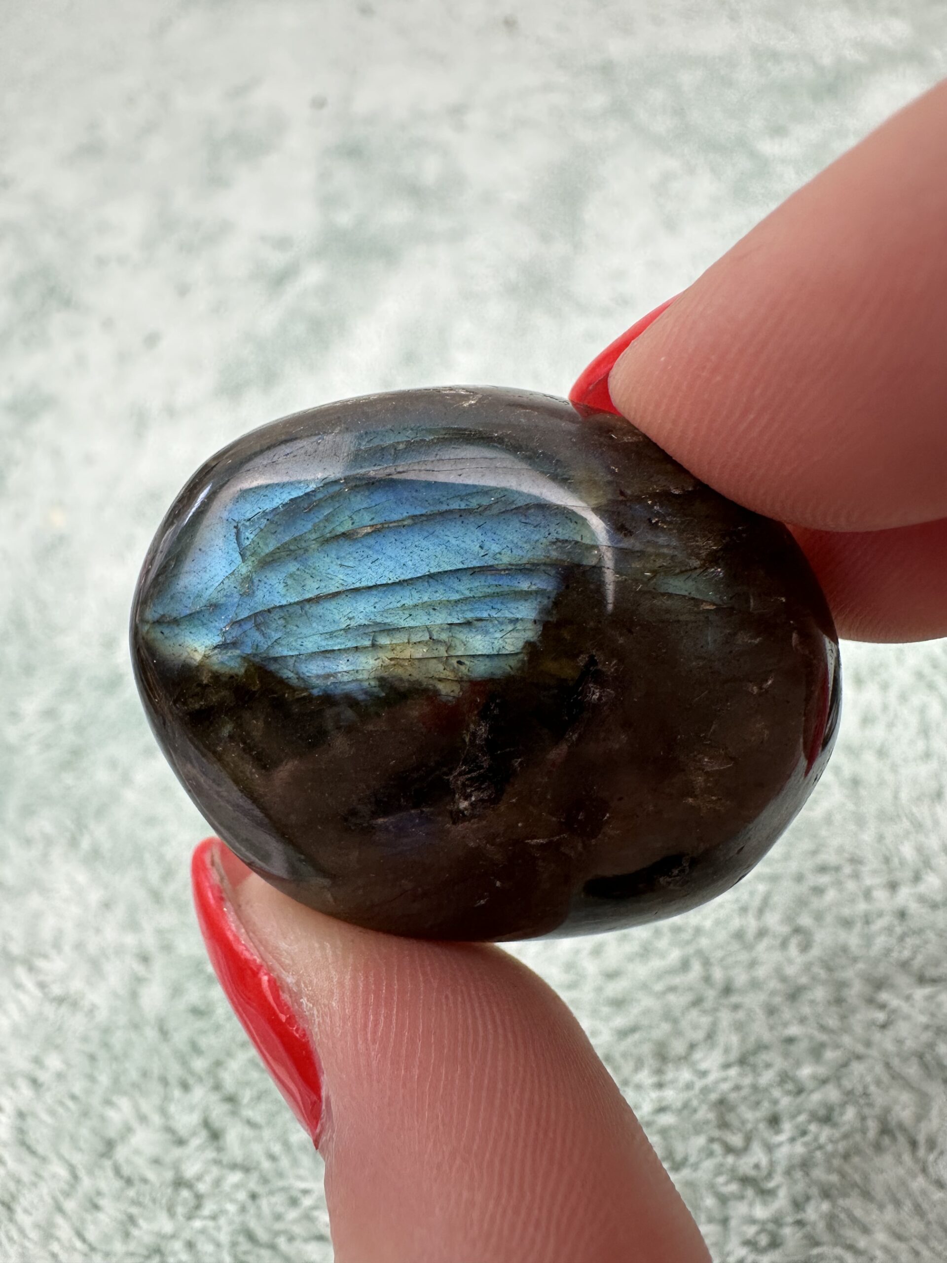 Labradorite Palmstone 3 - Image 3