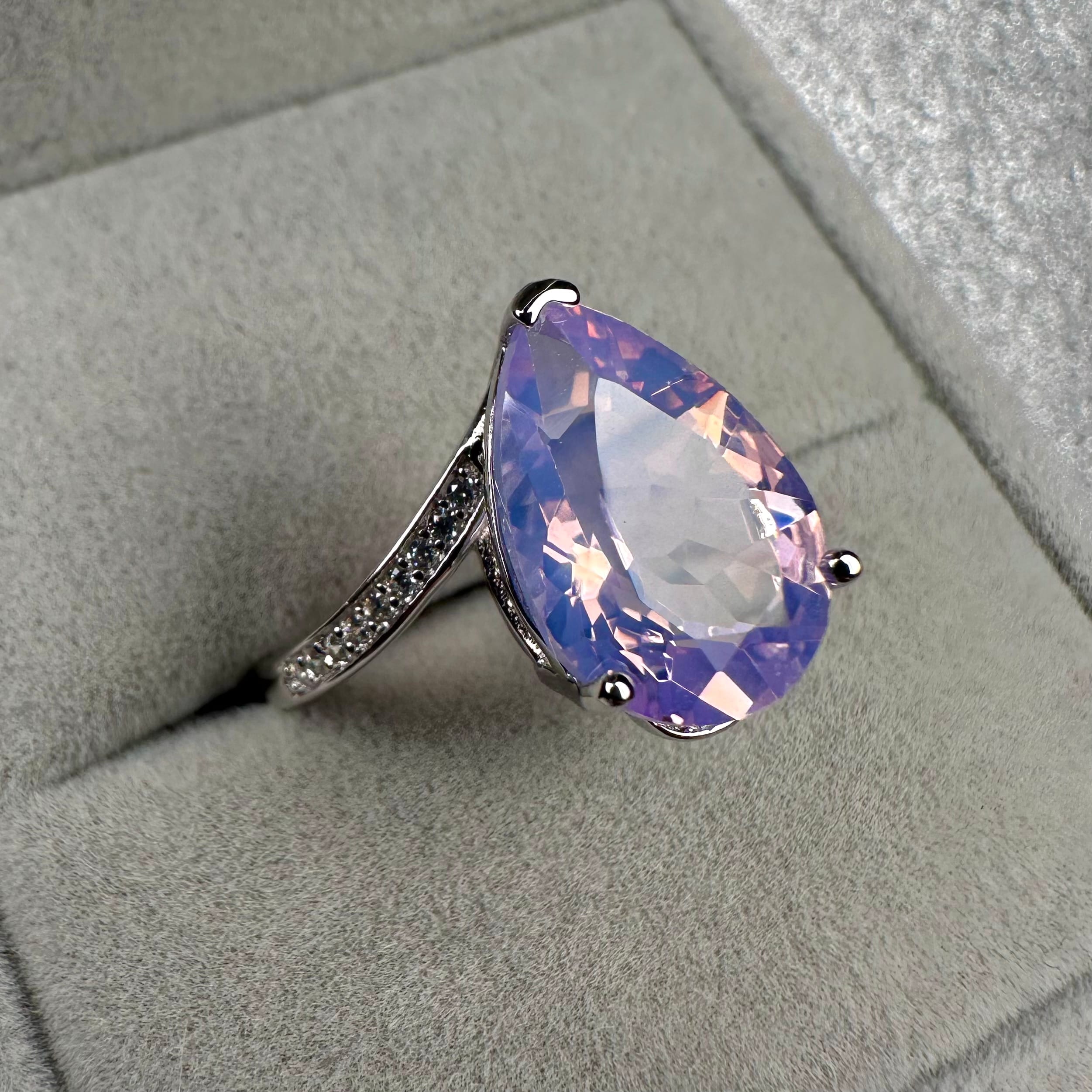 Luxe XL Lavender Moon Gem Ring - Image 2