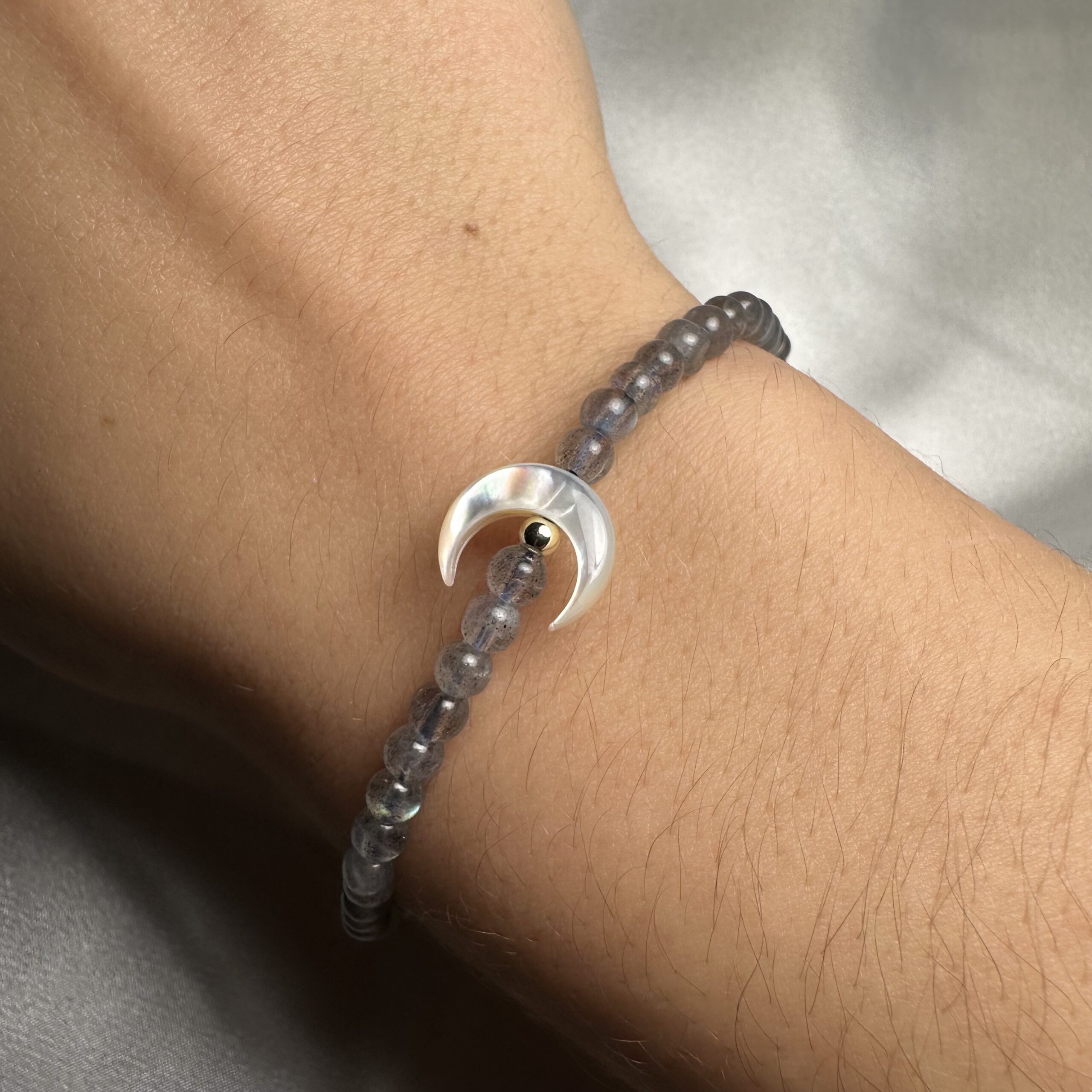 💙 Reiki Charged Labradorite Bracelet "Moon" 💙