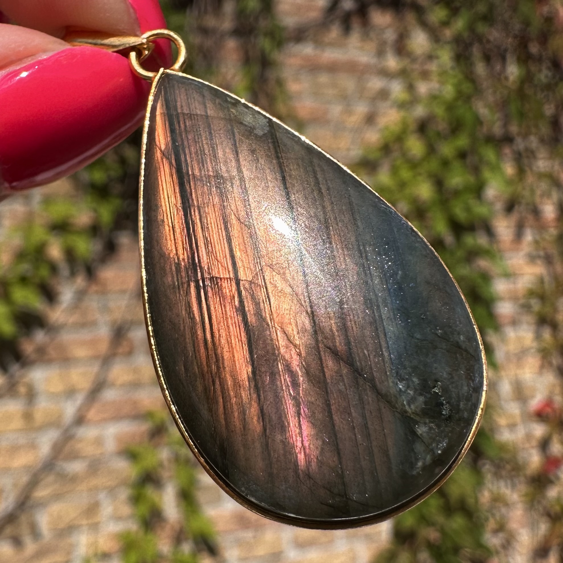Labradorite Pendants Gold