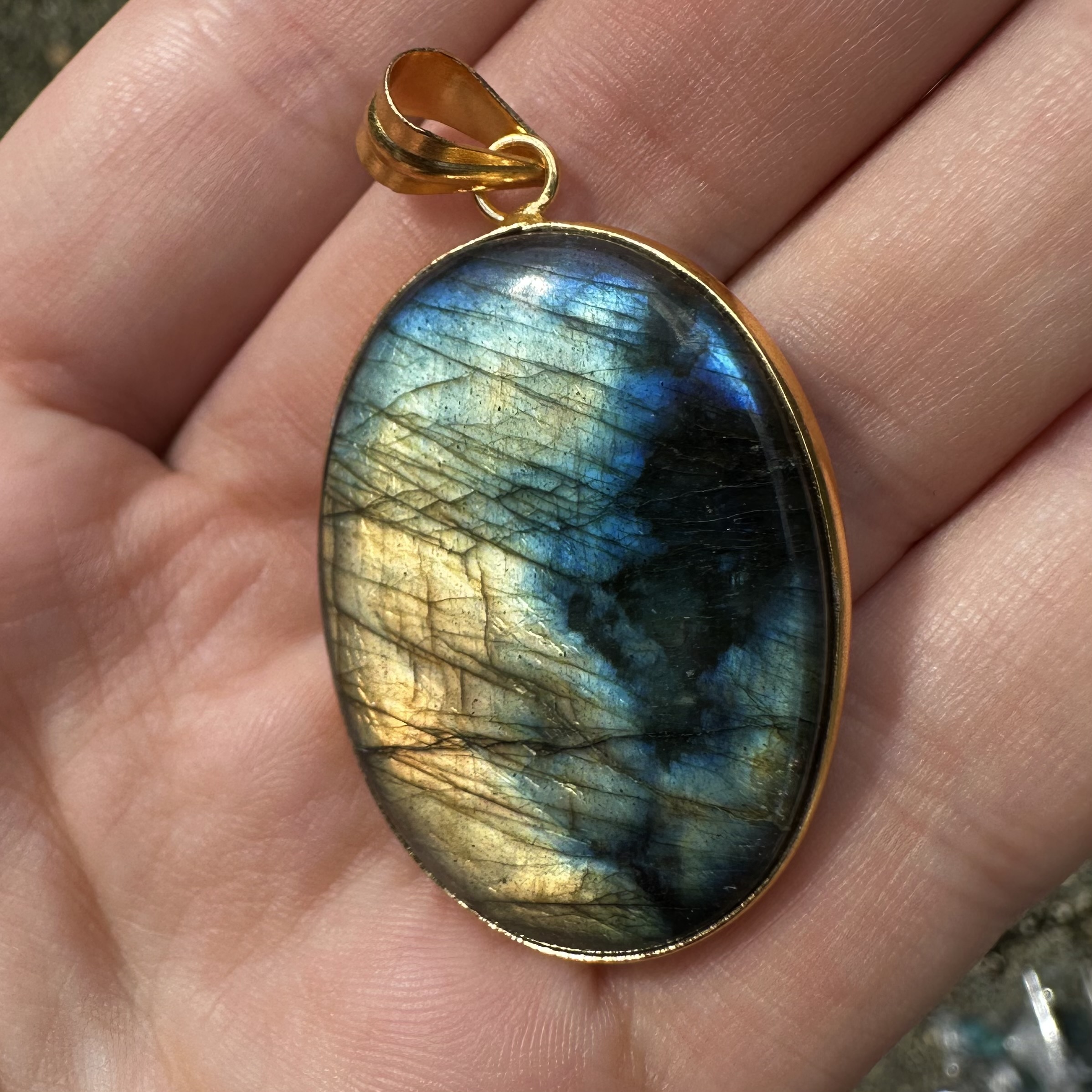 Labradorite Pendant Gold #9
