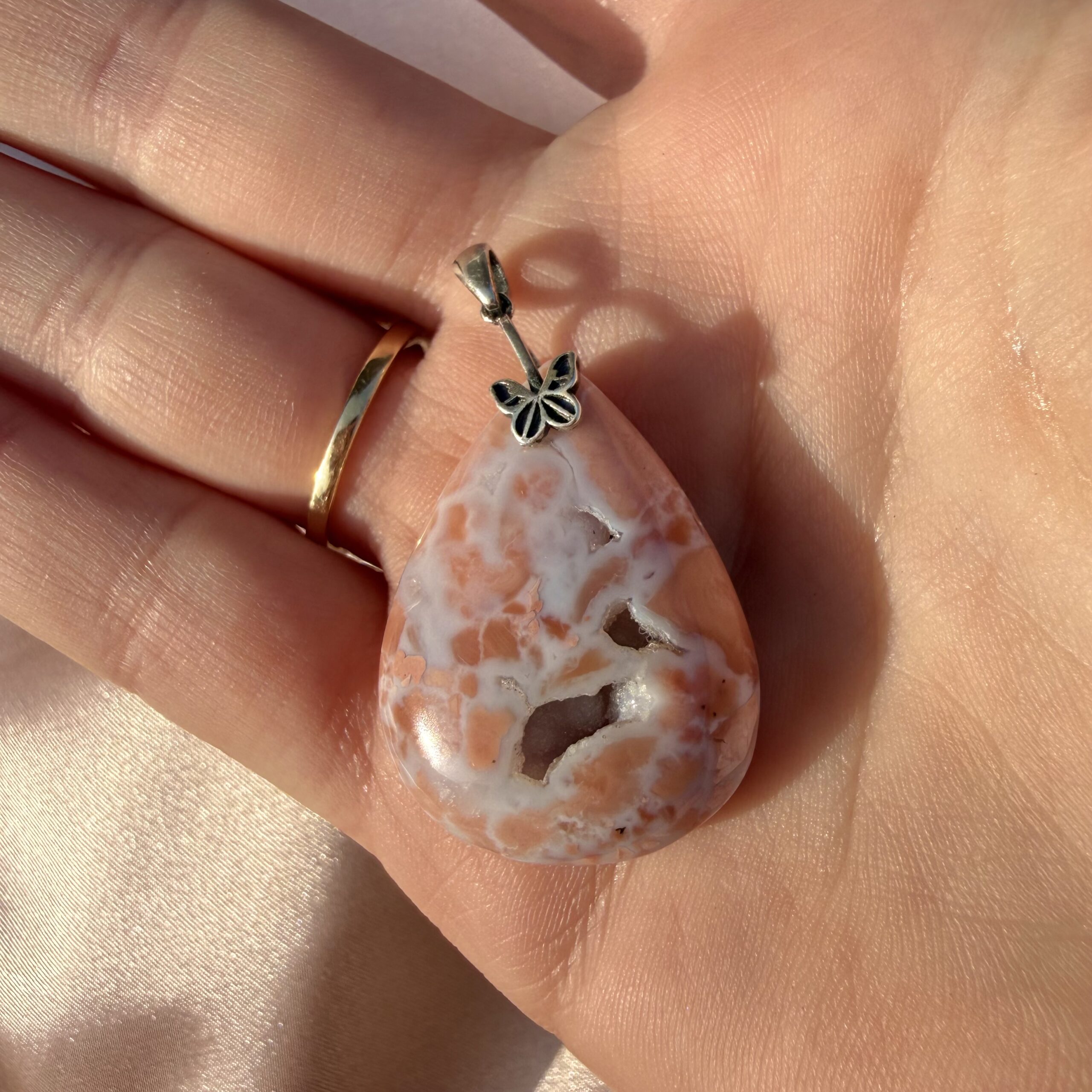 Butterfly Druzy Cotton Candy Pendant - Image 3