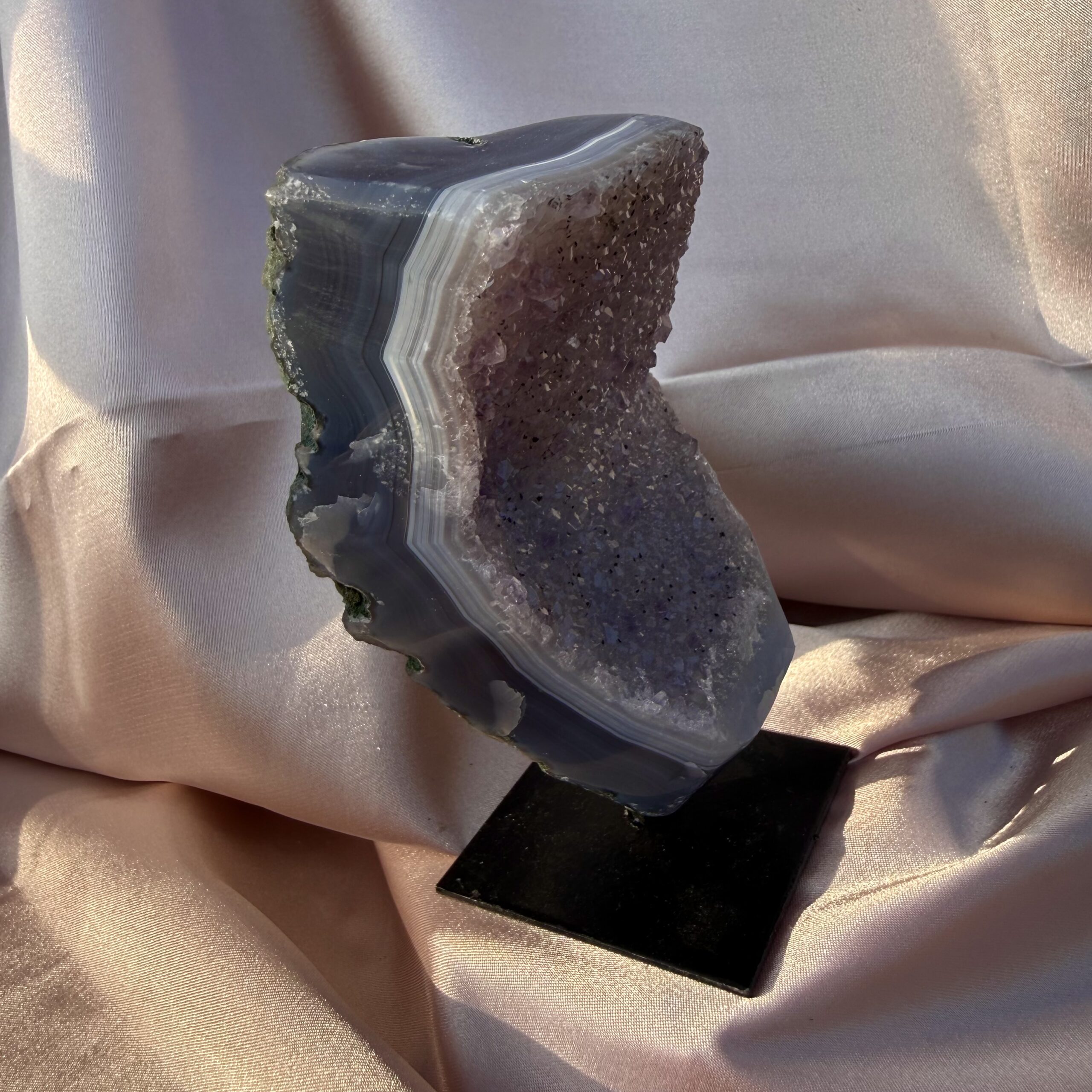 Agate & Lavender Amethyst on stand - Image 3