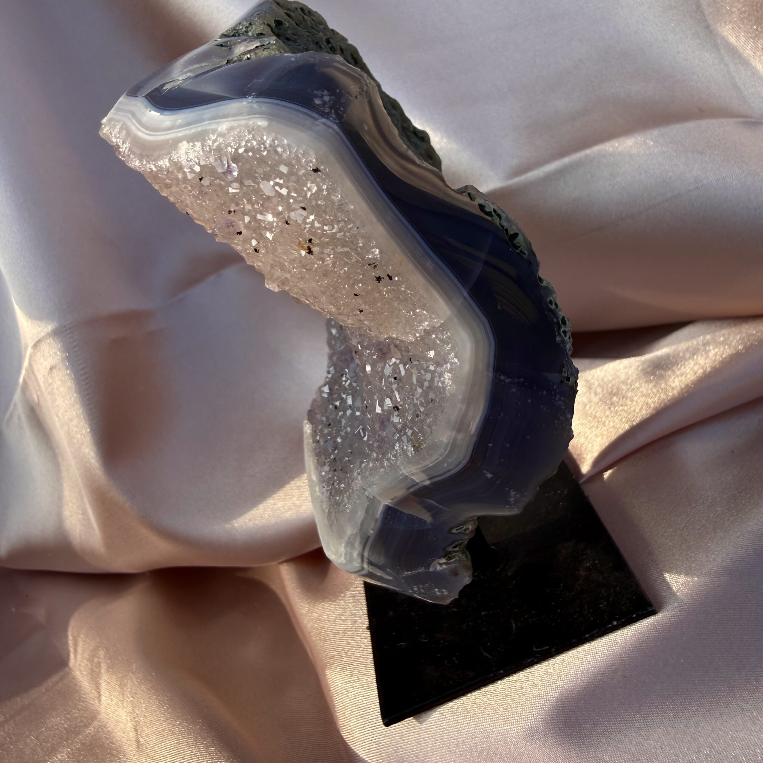 Agate & Lavender Amethyst on stand - Image 4