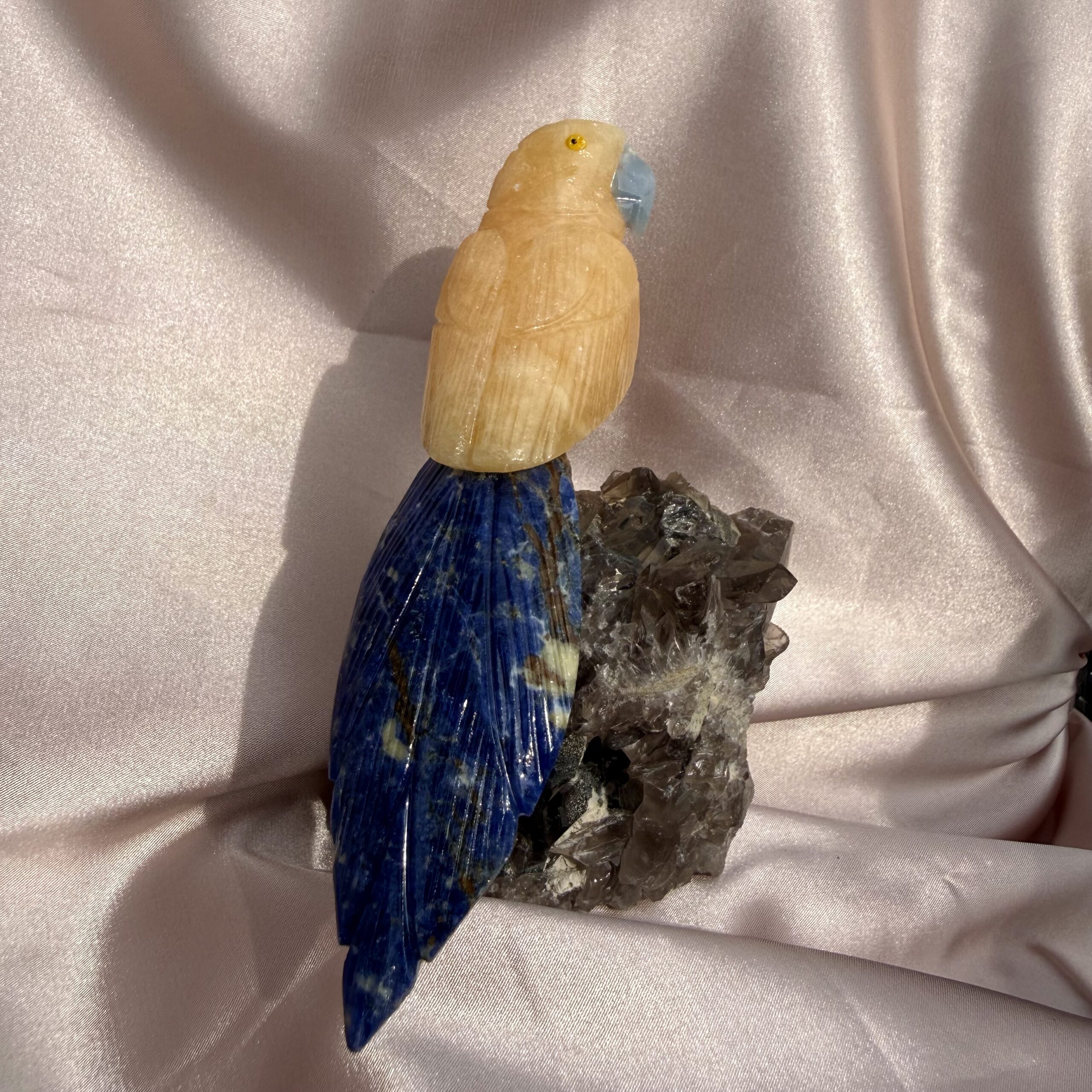 SPECIAL! Crystal Bird carving on Smokey Citrine 🦜 - Image 2