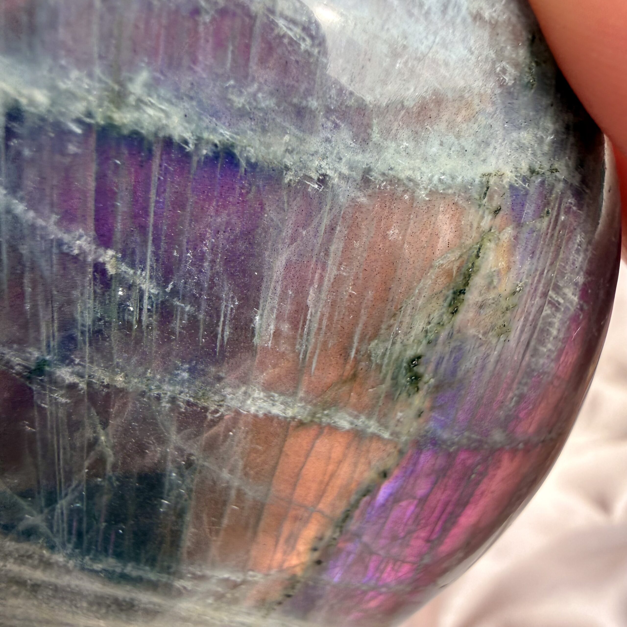 Gradient Mermaid Labradorite °‧🫧⋆.ೃ࿔*:・ - Image 3