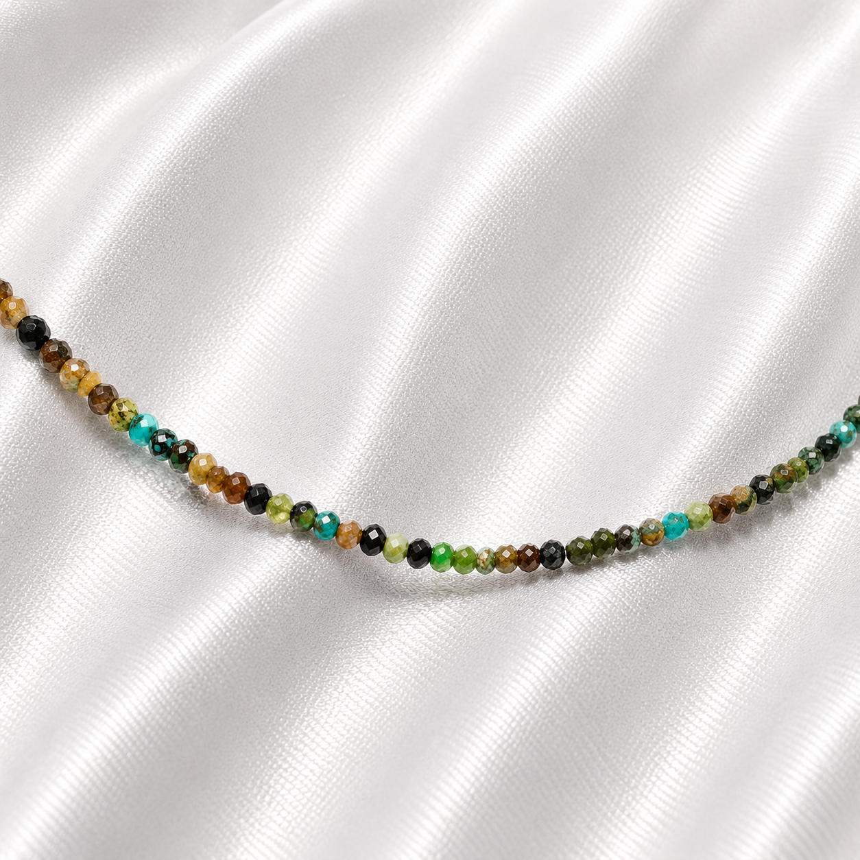 Faceted African Turquoise Crystal Collier