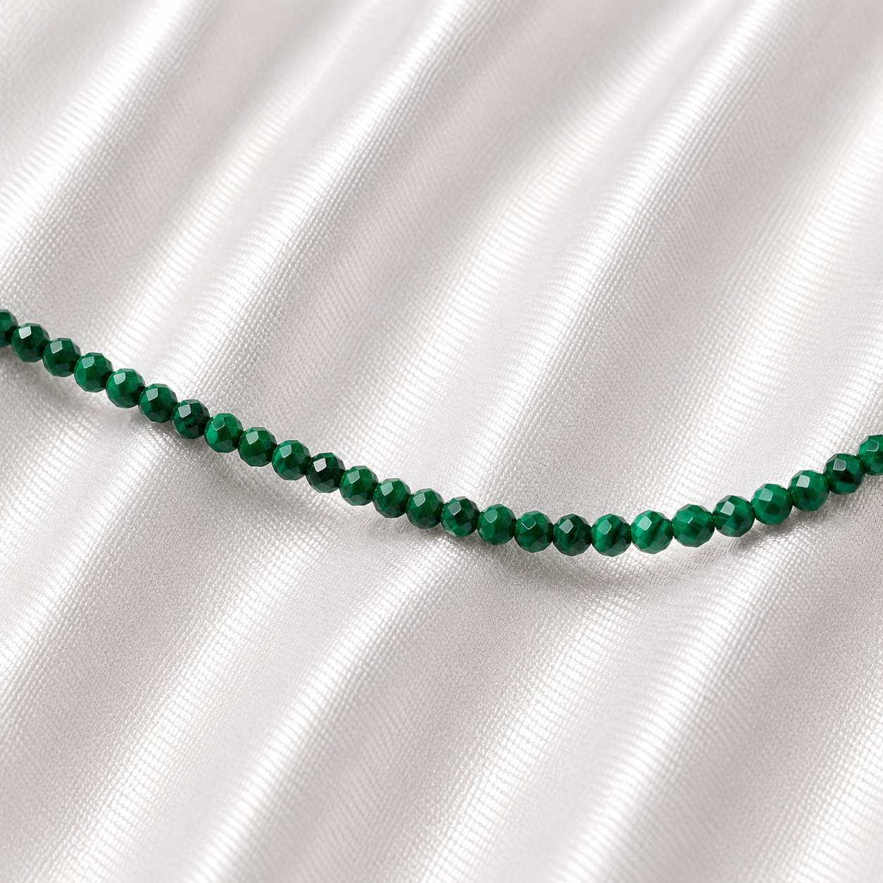 Faceted Malachite Crystal Collier