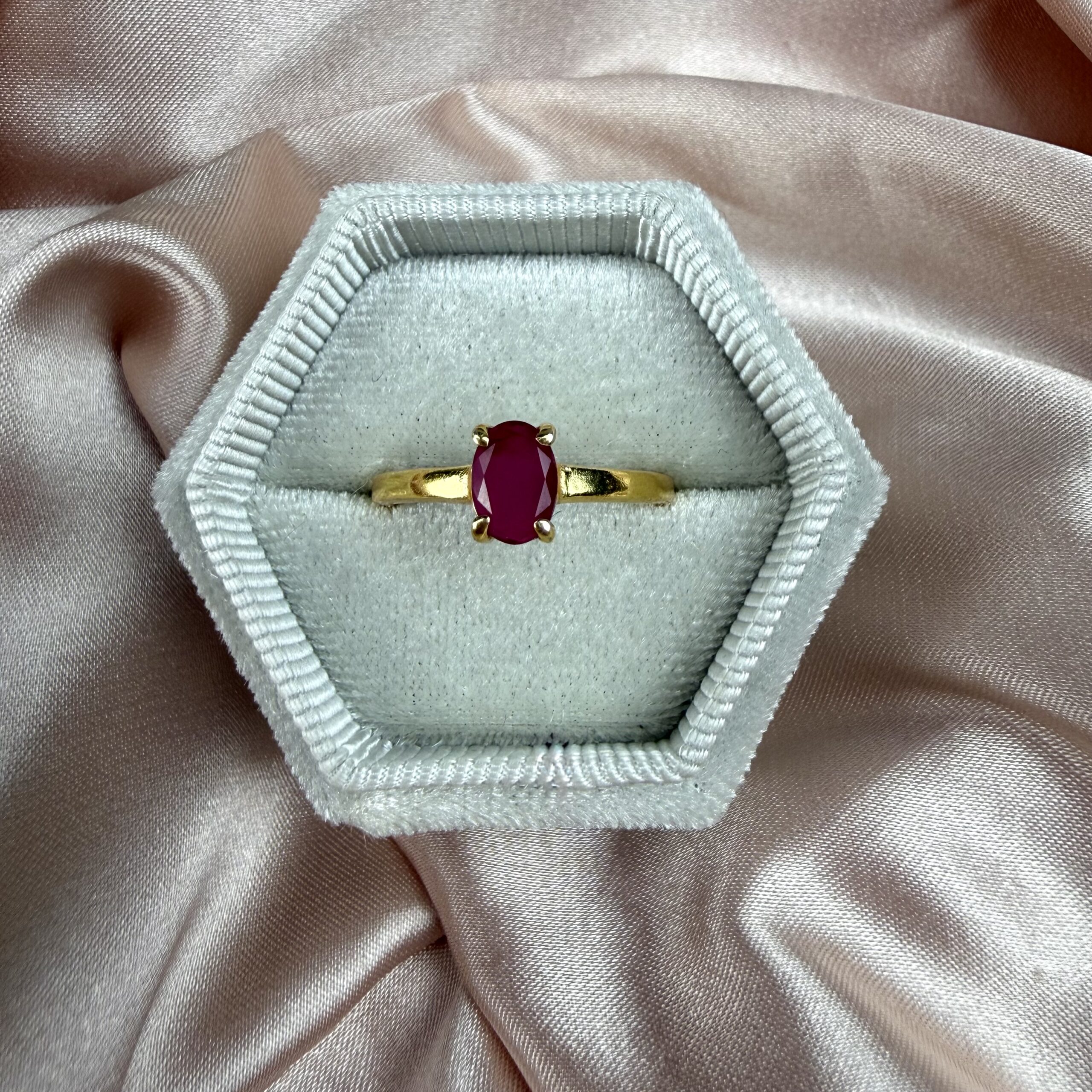 Ruby Dainty Ring Gold