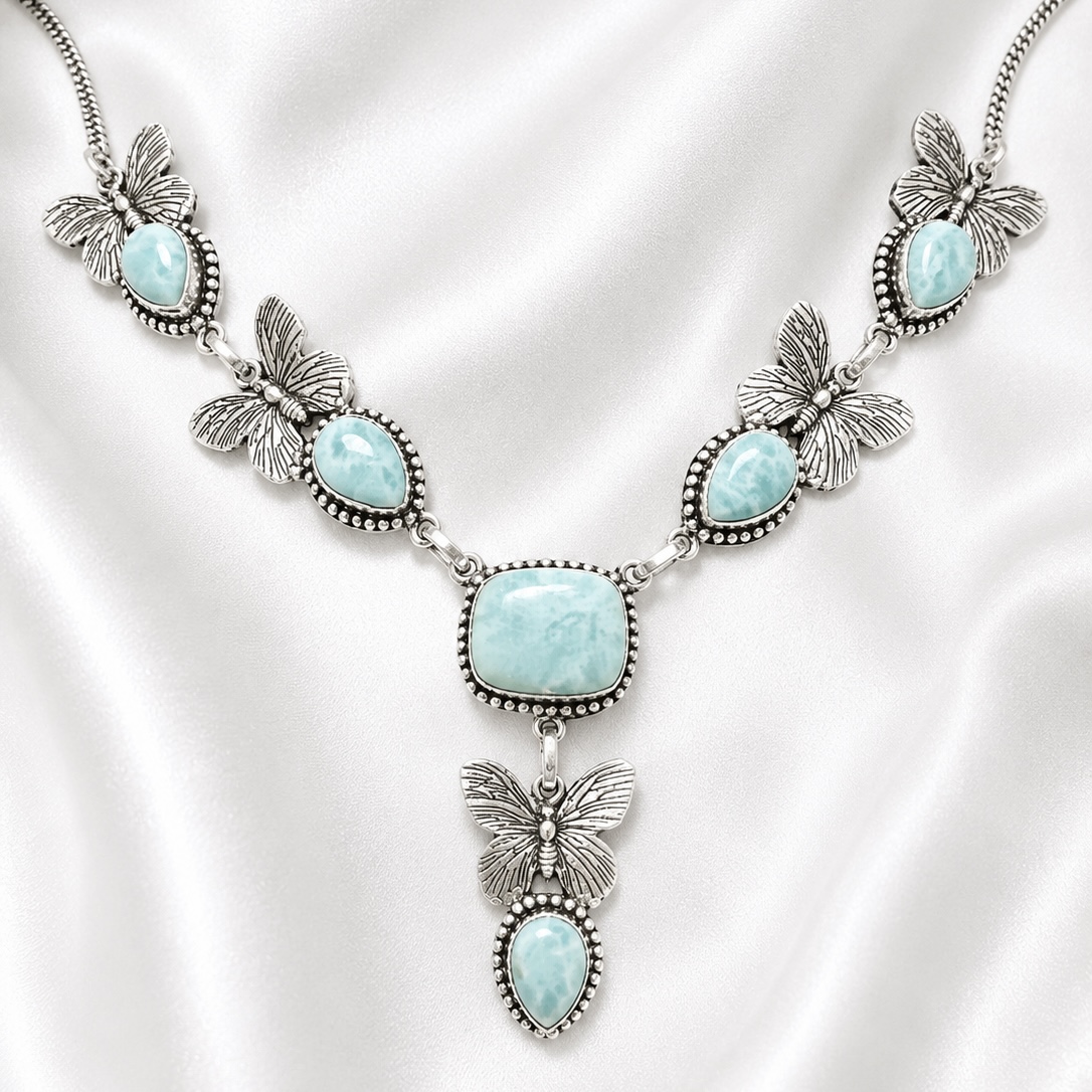Larimar Statement Mariposa Collier
